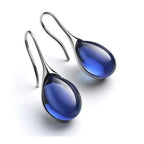 Elegantes pendientes colgantes con cristales