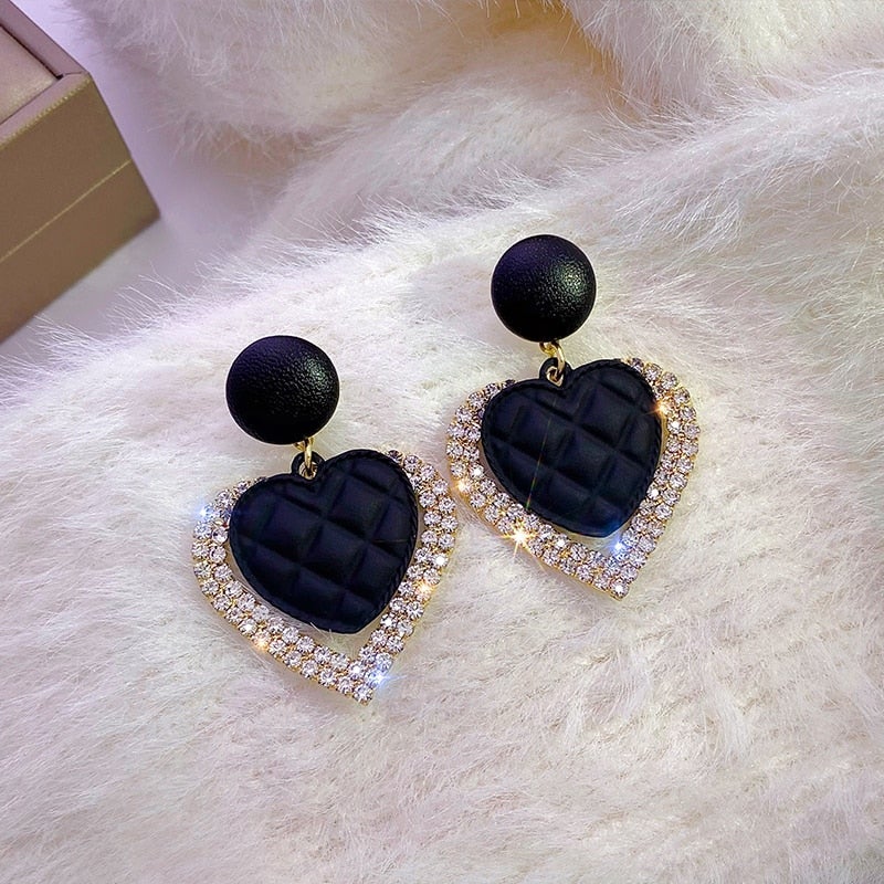 Pendientes de corazón en oro negro